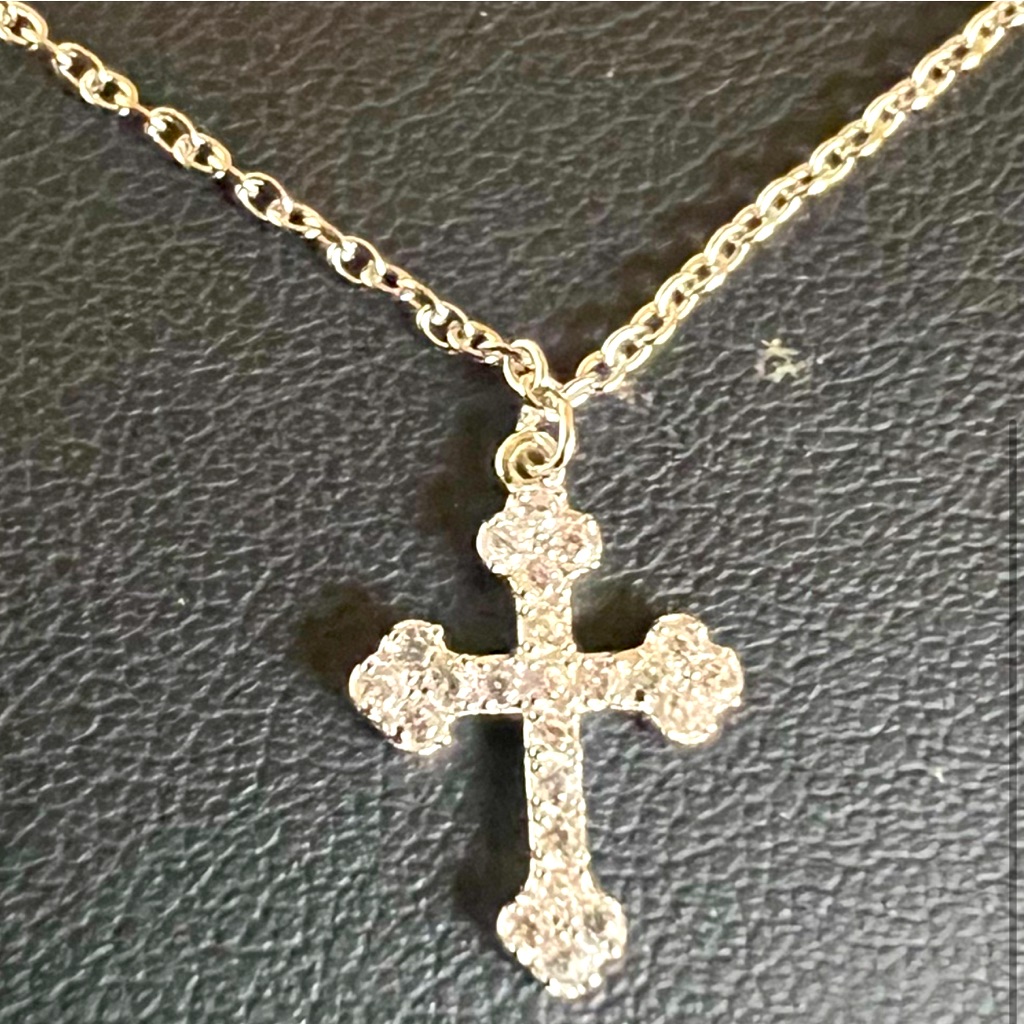 10313 Elegant Sterling Silver Cross Anklet 65$